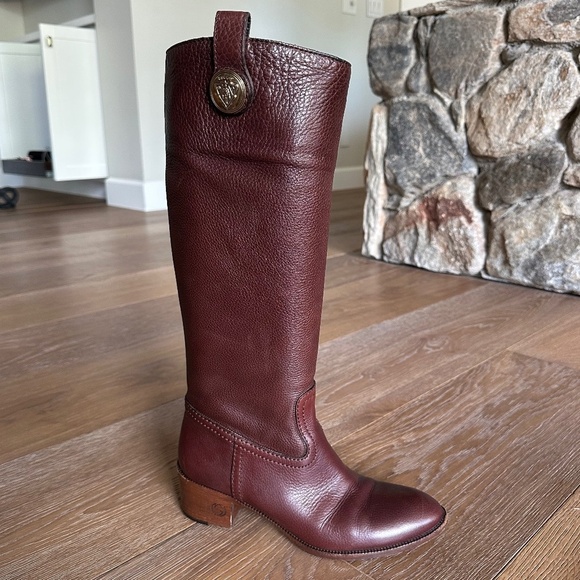 GUCCI Hysteria Accent Pebbled Leather Riding Boot in Brown - Picture 3 of 17